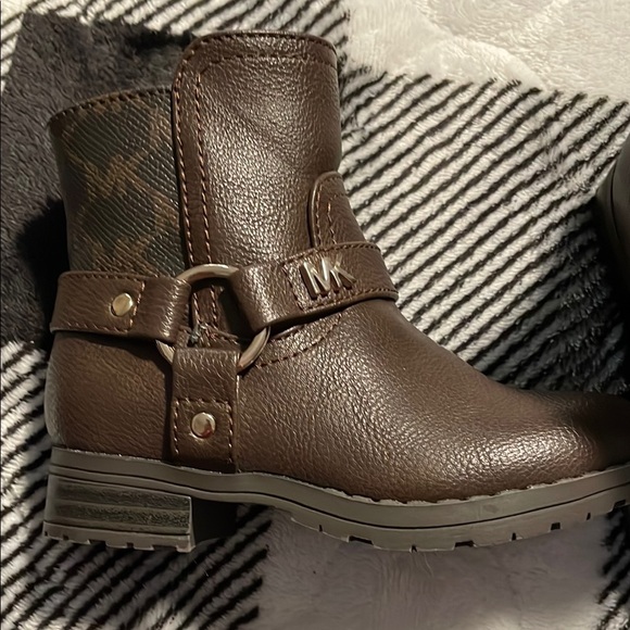 Michael Kors Brown Ankle Boots Baby boots fall winter kids - Picture 4 of 6